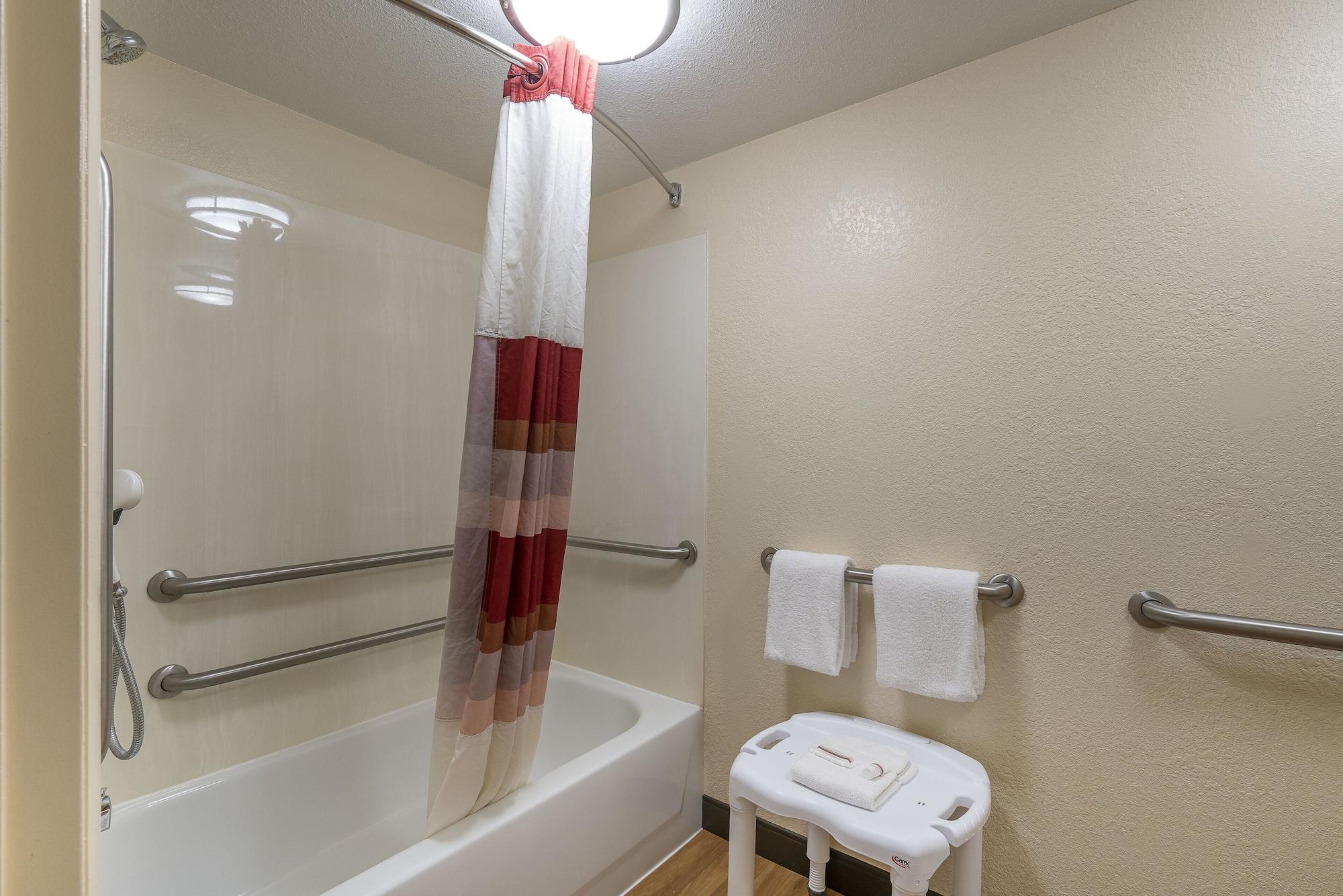 Red Roof Inn Detroit - Dearborn-Greenfield Village Εξωτερικό φωτογραφία